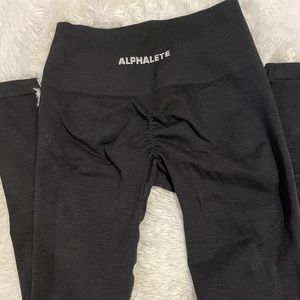 Alphalete leggings